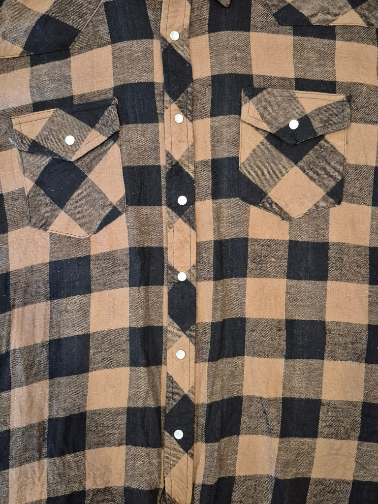 VTG Wrangler Pearl Snap Down
